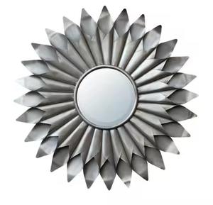 Espejo de decoración para el hogar de aspecto real de lujo de diseño antiguo con acabado plateado para decoración de pared de baño - Product Image 3