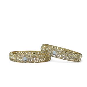 Ensemble de bracelets pour femmes de qualité supérieure, imperméables, pour les fêtes, à offrir en cadeau à un prix abordable en gros - Product Image 1
