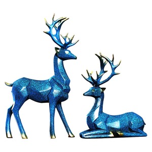 Charmante Figurine de renne finie bleue Ornement de table moderne Idéal pour le bureau de Noël ou les cadeaux saisonniers - Product Image 2