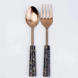Ensemble de couverts à salade en bois naturel avec demi-poignée de marbre et demi-bois décor à manger ustensiles de cuisine service à salade - Product Image 3