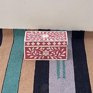 Caja de Papel para Pañuelos con Incrustaciones de Hueso, Diseño Floral Personalizado, Hecho a Mano en India, Exportador y Fabricante Directo al por Mayor - Product Image 5