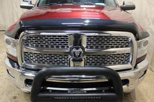 2017 RAM 2500 Laramie Mega Cab 4X4 soigneusement utilisé pour la vente - Product Image 3