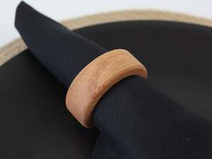 Bois de hêtre carré rond de serviette chêne rond de serviette décor de cuisine en bois lisse restaurant maison mariage décor hôtel bureau vaisselle - Product Image 2