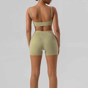 Ensemble de gymnastique 2 pièces 100% coton pour femmes à la mode Scrunch Butt Shorts et soutien-gorge solide haute qualité en gros toile tenue d'entraînement - Product Image 4