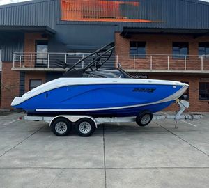 Barco de Pesca Profesional, Modelo Clásico, Soldado, Deportivo, de Alta Velocidad, con Cabina, de Aluminio, con Motor Fuera de Borda - Product Image 4