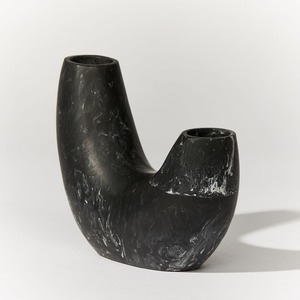 Jarrón de Resina Hecho a Mano para Decoración del Hogar, Jarrón de Resina Grande, Personalización de Tamaño, Tamaños Grandes y Pequeños por Faizacraft - Product Image 4