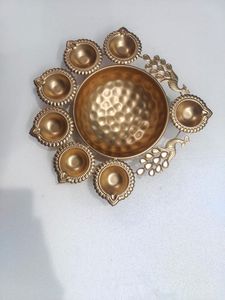 Bol Urli Design Floral Rose pour bougies flottantes Bol Urli en métal élégant avec pétales de rose pour décoration de maison et de table - Product Image 4