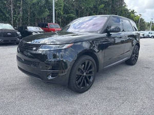 Land Rover Range Rover Sport P360 SE 2023 Usado en Excelentes Condiciones - Product Image 2