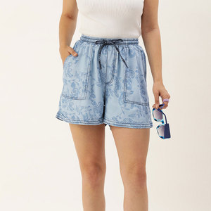 Shorts en jean à ourlet effiloché pour femme, coupe décontractée, shorts en jean surdimensionnés pour femme, coupe ample, pour l'été - Product Image 1