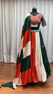 Multicolor diseñador indio funda de seda Lehenga Choli clásico hasta el suelo celebrar boda Garba noche Navaratri estilos impresos - Product Image 2