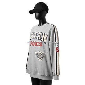 Sweat-shirt oversize pour femmes en coton molletonné avec panneaux latéraux rayés, logo personnalisé, broderie patchwork, sweat-shirts respirants pour femmes - Product Image 4