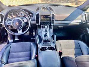 2013 d'occasion Pors-che Cayenne GTS AWD - Product Image 3