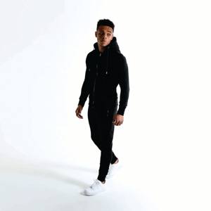 Fabricant de sweats à capuche brodés avec logo personnalisé Pull en coton et polyester à demi fermeture éclair Vêtements de sport pour hommes Ensembles d'hiver fermeture éclair coupe ample - Product Image 4