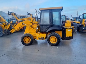 Minicargadora JCB 2CX 2005 con Capacidad de 9 Toneladas - Product Image 4