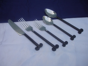 Juego de cubiertos con mango negro Vantage, juego de cubiertos de 5 piezas de Hotel de acero inoxidable de Metal personalizado brillante con estuche, embalaje de pulido de espejo - Product Image 5