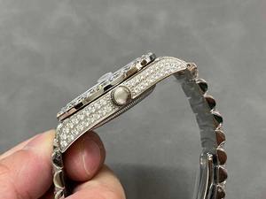 Montre mécanique de luxe 2024 de 41 mm avec cadran en moissanite, chronographe automatique, grand cadran, élégante, en acier inoxydable ou en cuir - Product Image 2