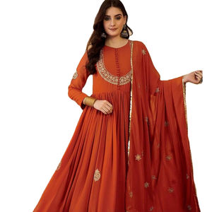 Nouvelle conception, style culturel du Punjab, couleurs vives, matériau semi-couture, ensemble salwar kameez sur mesure avec dupatta de SIE - Product Image 1