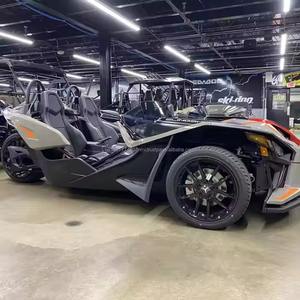 Motocicletas de Turismo Polaris Slingshot SLR Autodrive de 3 Ruedas, Nuevas y de Lujo, en Stock y Listas para Enviar - Product Image 1