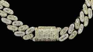 Cadena Cubana de Lujo Chapada en Oro y Plata, Hecha a Mano para Hombre, Joyería Audaz para Fiestas y Uso Diario - Product Image 4