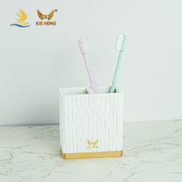 Ensemble d'accessoires de salle de bain en résine durable, 7 pièces, distributeur de savon, boîte à mouchoirs, porte-brosse à dents, utilisation hôtelière, décoration de la maison, douche