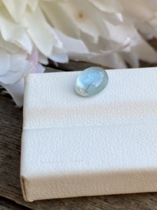 พลอยกะรัต1.94อัญมณีทรงวงรีสีด้านบนธรรมชาติที่น่าตื่นตาตื่นใจซึ่งมีความมันวาวที่ดีสำหรับการทำเครื่องประดับ - Product Image 3