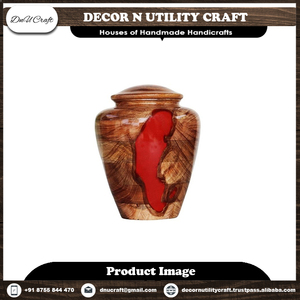 Mini urne de crémation personnalisée fabriquée à la main en bois de palissandre, teck, gravure à la main pour les cendres des animaux de compagnie humains pour la maison - Product Image 4