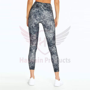 Venta al por mayor de las mujeres más tamaño gimnasio Spandex poliéster Leggings para las mujeres de secado rápido Yoga Leggings de Pakistán - Product Image 5