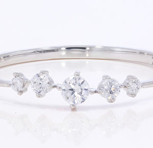 Diamante de lujo 0.15Ct redondo Lab Grown Diamond 5 Stone Ring en plata esterlina OEM al por mayor - Product Image 1