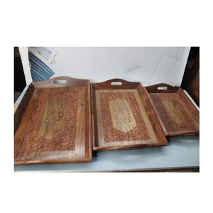 Plateau en bois pour table à manger de cuisine ou de chevet Design rustique fait à la main pour le service alimentaire ou la décoration intérieure - Product Image 2