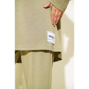 สัญลักษณ์และลายคู่สูทสีกากี - Product Image 3