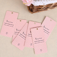 Étiquettes suspendues en papier kraft avec logo personnalisé et étiquette de prix - Écologiques pour vêtements et accessoires
