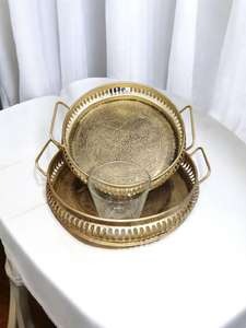 Juego de bandejas de metal antiguas modernas Diseño grabado completo intrincado con pintura Pichwai Juego de 2 hechos a mano para regalar - Product Image 3