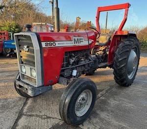 รถแทรกเตอร์ล้อยางเกษตรกรรม MASSEY FERGUSON 290 70 แรงม้า ราคาถูก ขับเคลื่อน 4 ล้อ เกียร์ธรรมดา ปั๊ม เครื่องยนต์ กล่องเกียร์ ผลผลิตสูง - Product Image 5