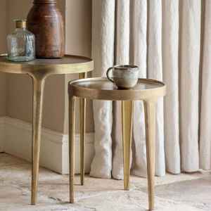 Best <b>Gold</b> Color Side <b>Table</b> with Brass Body and Strong <b>Legs</b> for Contemporary and Traditional Interiors Available in Bulk Quantity - Product Image 3
