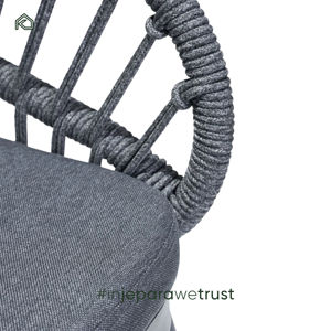 Ensemble de meubles d'extérieur modernes en métal et rotin PE, portable et imperméable, comprenant des chaises, une table et un canapé pour jardin, patio, cour et salle à manger - Product Image 4