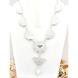 Collar de Plata de Ley y Turquesa Estilo Suroeste, Valle Esmeralda, Joyería Cultural Coleccionable - Product Image 4