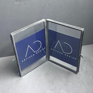 Cadre photo double face, cadre photo de table, design de livre, métal, fer et verre avec finition grise - Product Image 4