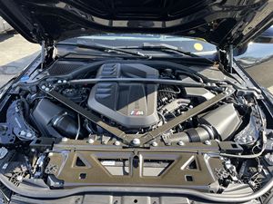 USED LHD/RHD 2023 B M W M4 COMPETITION XDRIVE - Product Image 2