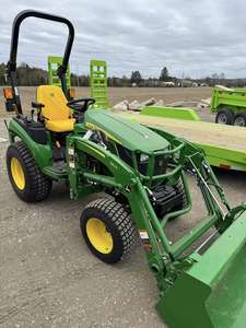 Tractor de Ruedas John 1026R 4WD de 70HP de Alta Calidad para Uso Multifuncional en Granjas, con Motor, Caja de Cambios y Bomba de Engranajes - Product Image 4