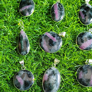 Colgante de cabujón de turmalina rubí Colgante de piedras preciosas de turmalina semipreciosa Precio al por mayor Colgantes - Product Image 2
