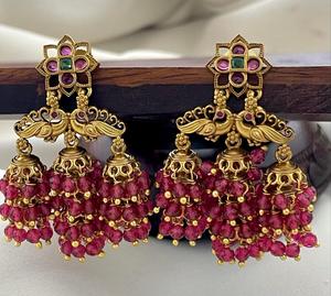 Boucles d'oreilles glamour de haute qualité plaquées or, style traditionnel avec pierres, pour mariage, festival, collection pour femmes et filles - Product Image 2