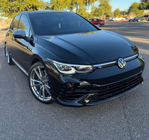 2024 สำหรับ Golf R เครื่องยนต์เทอร์โบ 4 สูบ 315 แรงม้า ระบบขับเคลื่อนสี่ล้อ AWD ระบบดิฟเฟอเรนเชียลแบบไขว้ XDS ภายในสีเข้ม เบาะหนัง หลังคาซันรูฟอัตโนมัติ - Product Image 1