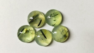 หินเพรไนต์ทรงมน8มม. สีเขียวธรรมชาติหิน prehnite เส้นสีดำหลวม Cabochon รูปร่างผสม prehnite - Product Image 3