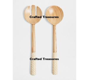 Serveur de salade naturel de vente chaude ensemble de 2 pièces avec poignée de sculpture en demi-os outils de cuisine de mélange de salade personnalisés - Product Image 1