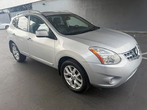 Nissan Rogue SV AWD 2011 - Product Image 6