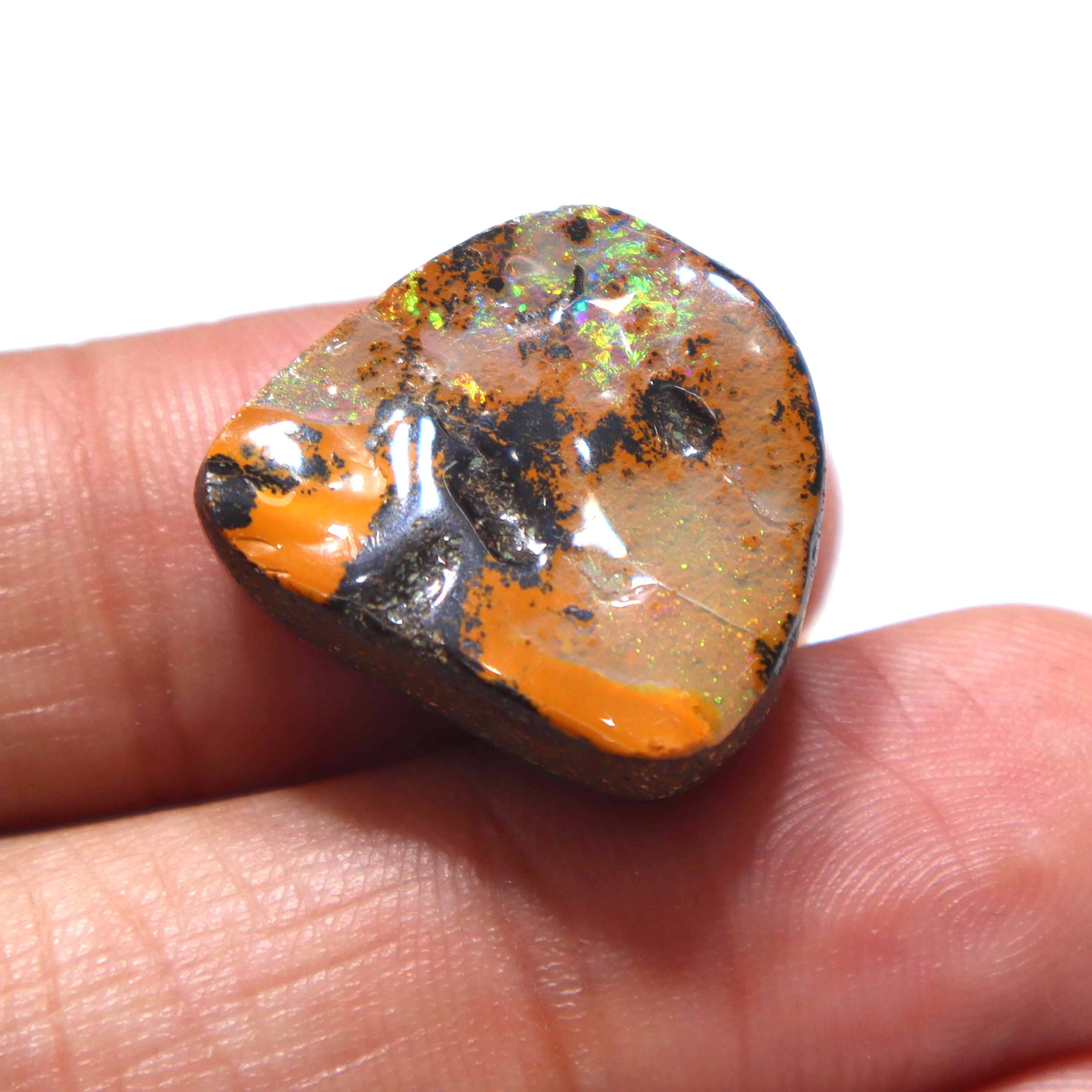 สีน้ำตาล