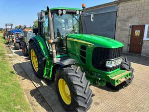 Tracteur John Deere d'occasion en stock, tracteurs très demandés, tracteur à chenilles, équipement agricole, 152 CV - Product Image 2