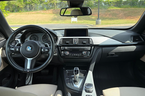 Autos Convertibles 435i 2014 Usados en Buen Estado con Turbos de 6 Cilindros en Venta - Product Image 6