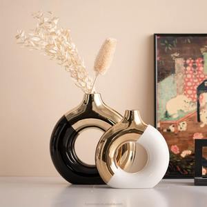 Vase en céramique à deux tons offre durabilité et résistance, un investissement décoratif durable pour les maisons et les bureaux - Product Image 2