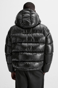 Chaqueta Acolchada con Relleno 100% de Plumas, Capucha Ajustable, Puños Elásticos, Cierre de Cremallera y Múltiples Bolsillos, Chaqueta de Invierno para Hombre para Exteriores - Product Image 2